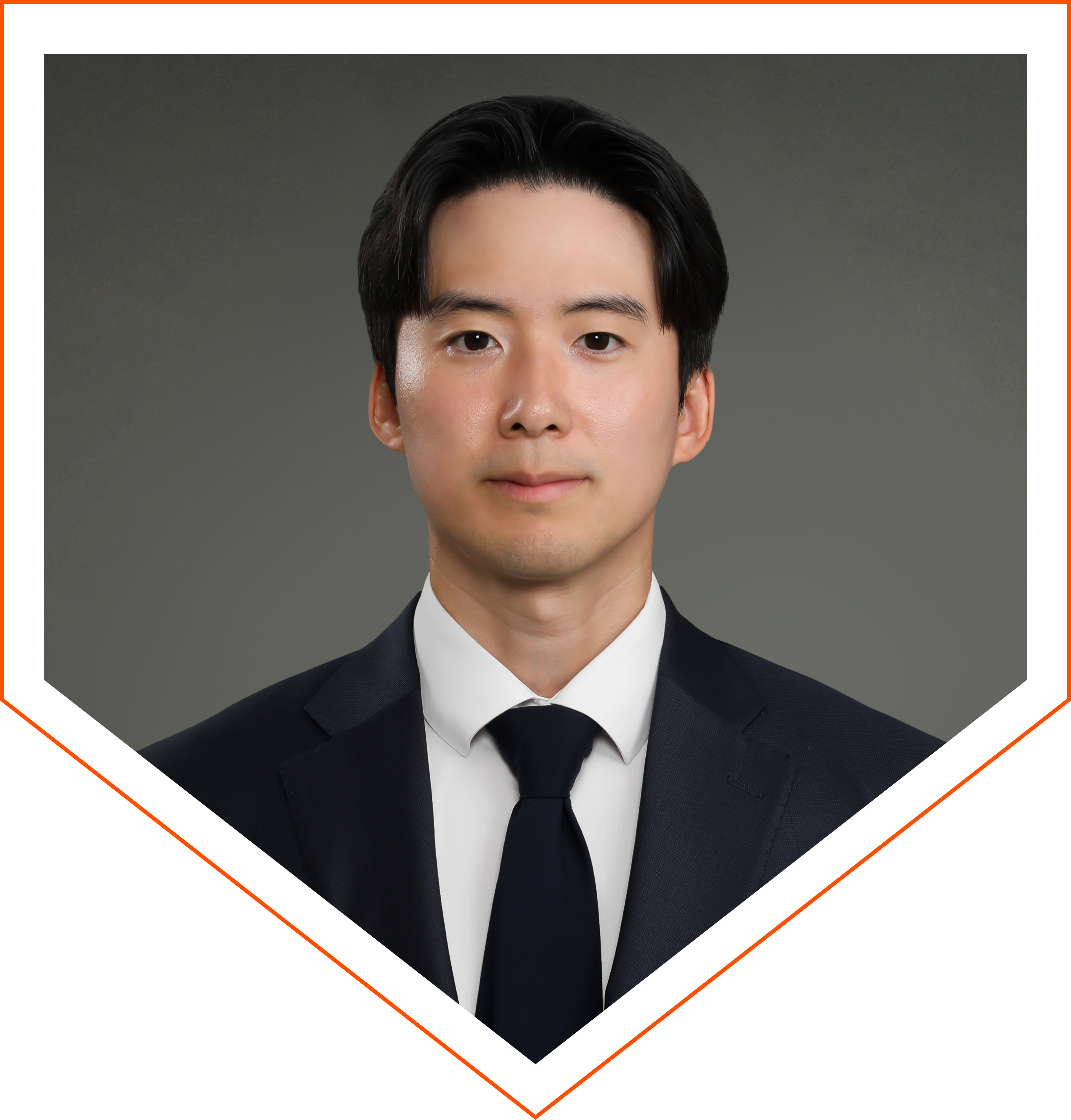 Taeshin Kyle Kim, associate attorney at Chopra Nocerino