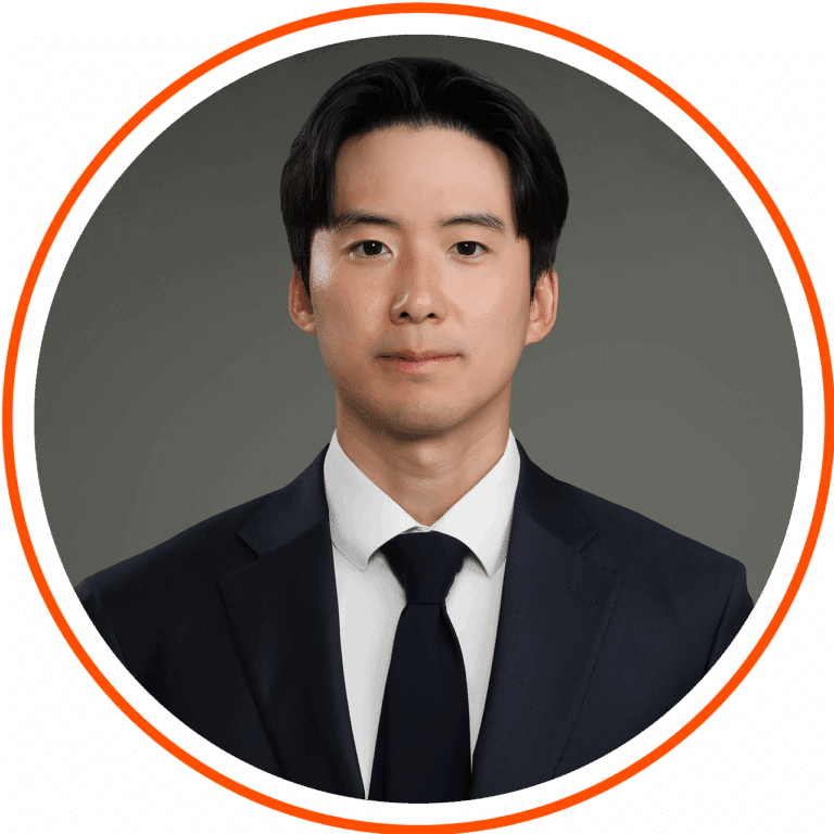 Taeshin Kyle Kim, associate injury attorney at Chopra Nocerino