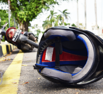 helmet on the ground (1)